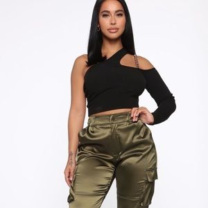 NWT‼️ Fashion Nova zip crop top ♥️